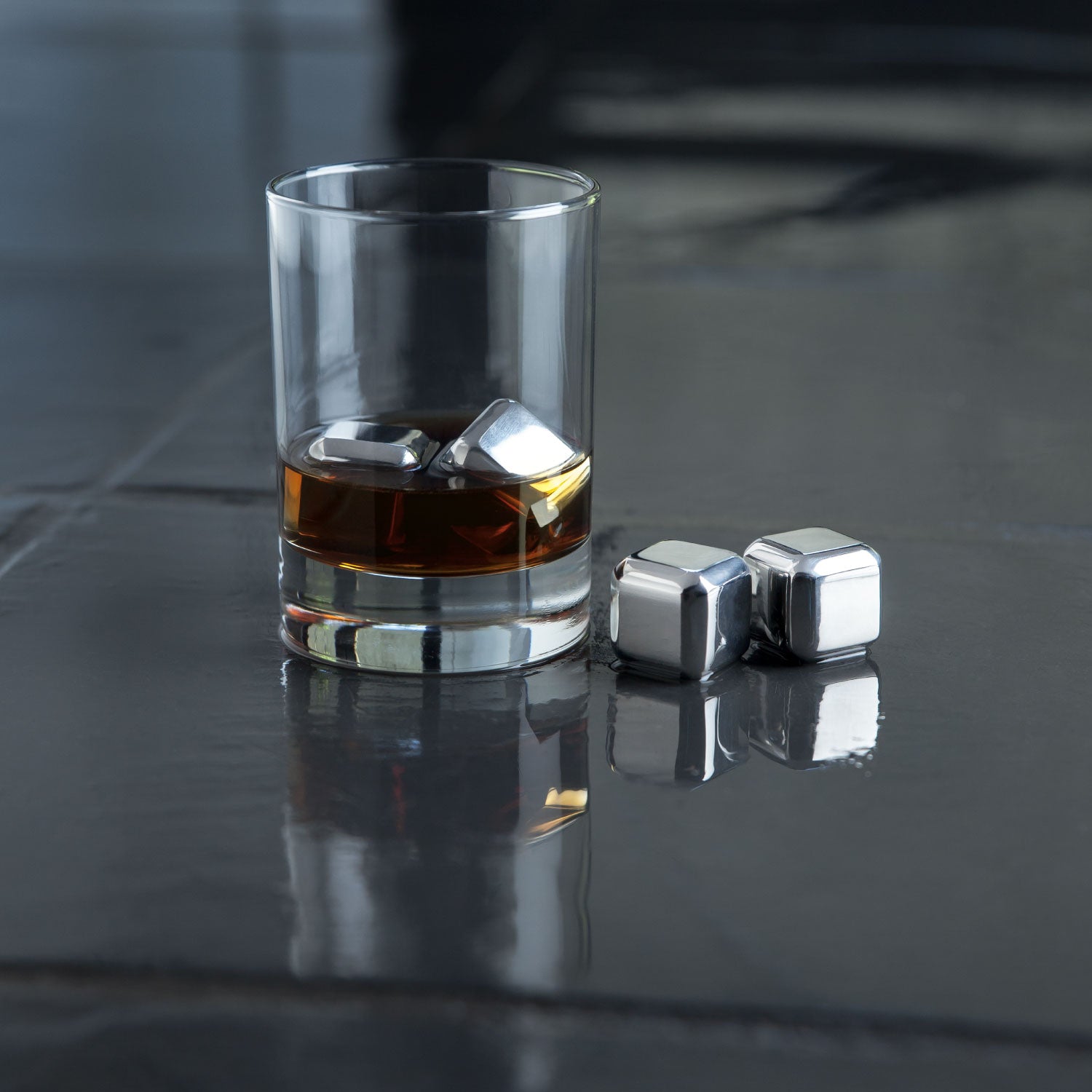 Viski Ice Cube Tray with No Spill Lid - Liquor Cocktail and Whisky