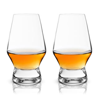 BEAUTIFUL GLASSES FOR SCOTCH LOVERS – Designed specifically to enhance single-malt or blended Scotch, this glassware is a necessity for any whiskey aficionado. This set of whiskey glasses looks great on a bar cart, but they shine with a pour of Scotch.