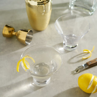 PERFECT FOR BEAUTIFUL COCKTAILS – Dazzling and elegant, this faceted martini barware set is perfect for a classic martini, manhattan, or any drink served up. Serve your favorite cocktail with contemporary panache for an elegant presentation.