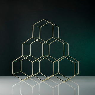 STYLISH GOLD-PLATED IRON GEOMETRIC HONEYCOMB DESIGN - This hexagonal honeycomb wine rack creates a functional wine holder that lets bottles rest securely while looking refined. The stacked design aids weight distribution and creates a stable base.