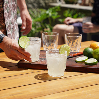 PERFECT FOR LOWBALL COCKTAILS – The 11.5 oz capacity makes these glasses ideal for a generous Old Fashioned, G&T, or Negroni. Dishwasher-safe and shatterproof, this acrylic drinkware set is ideal for outdoor happy hours, pool parties, or picnics.
