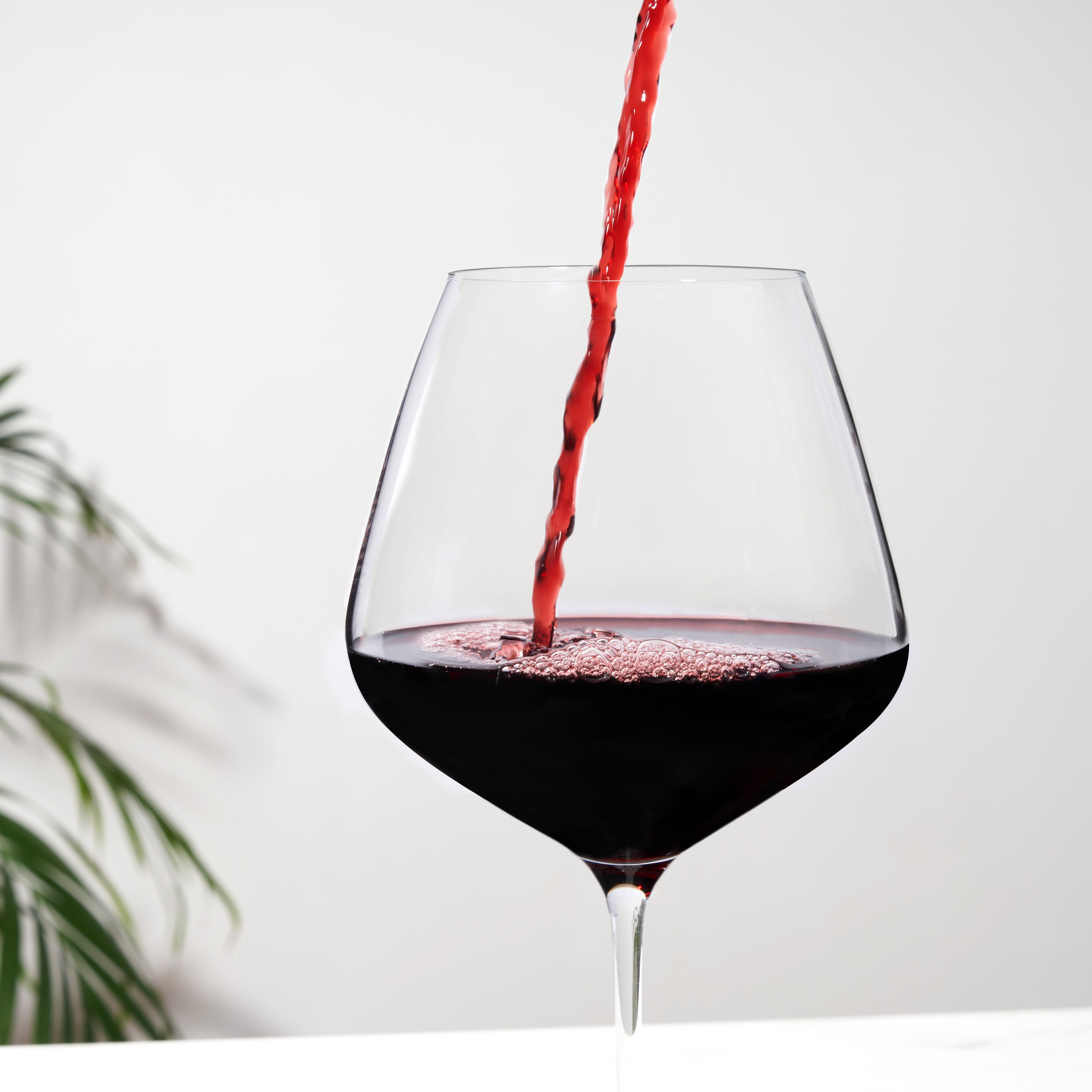 ACHEER 24 Oz Crystal Burgundy Red Wine Glasses Set of 2, Hand Blown Italian  Style, Long Stem, Large,…See more ACHEER 24 Oz Crystal Burgundy Red Wine