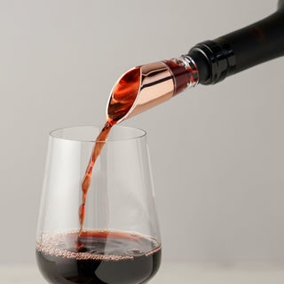 INTERNAL AIR BLENDING HELIX AERATES AS YOU POUR - This handy wine pourer has a copper finish and is made of stainless steel, acrylic, and rubber for a drip-free pour. Easy to clean and use, it eliminates bitter tannins from your favorite Pinot Noir.