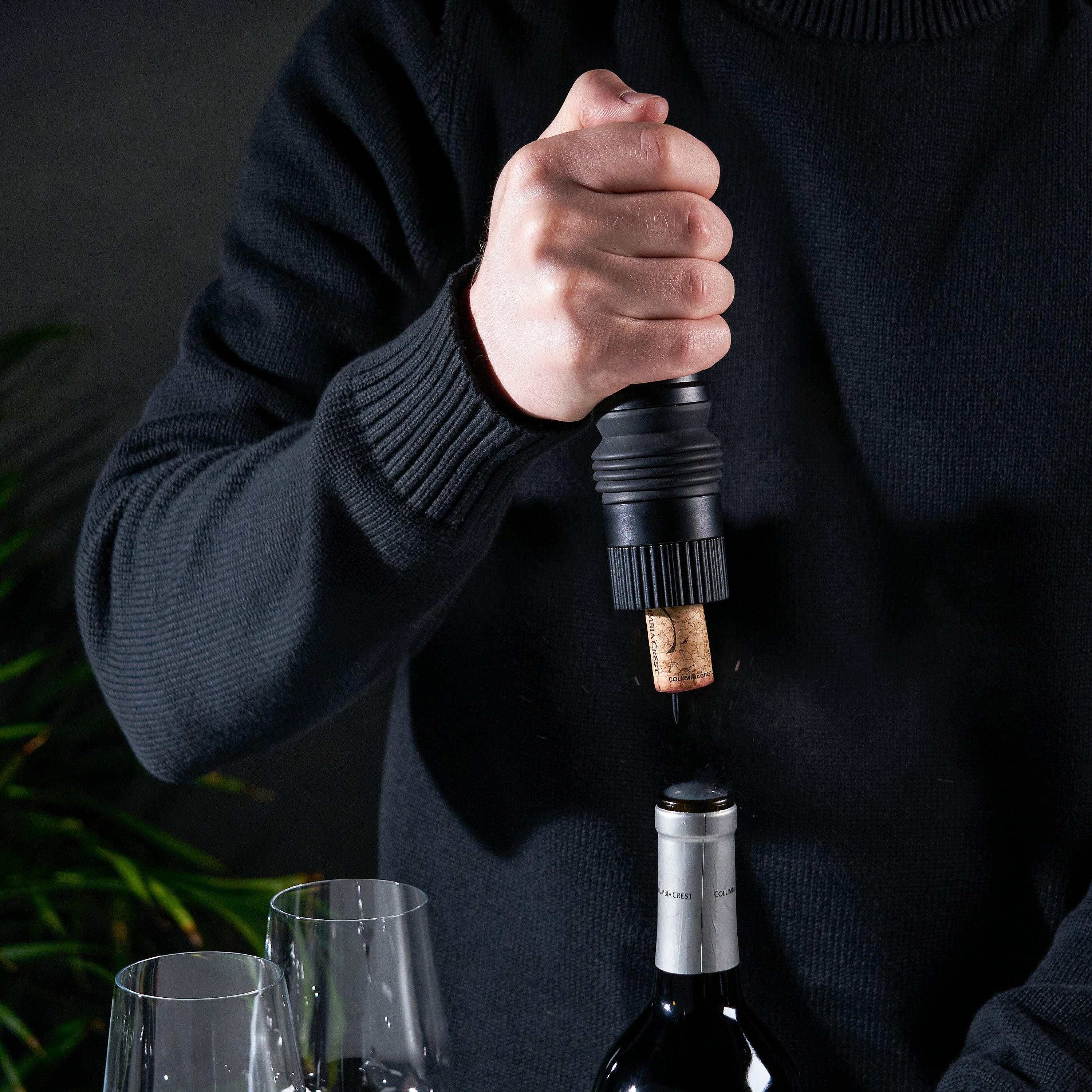 Alchemi by Viski Wine Cork Remover CO2 Wine Opener with Compressed Gas  Cartridge - Opens 80 Wine Bottles - Set of 1