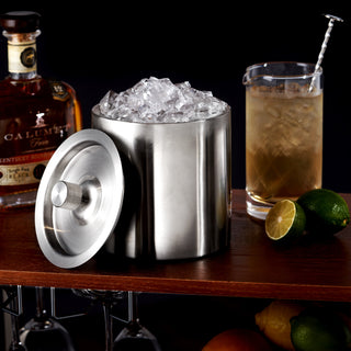 OUTDOOR ICE BUCKET INSULATED: Easily transport this party ice bucket anywhere you need an ice holder for party. Perfect for backyard barbecues, patios, or home bar accessories, this ice cube bucket makes a great party ice bucket.