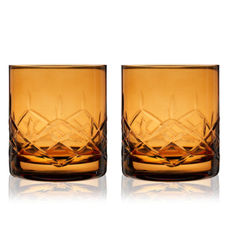 GIFTABLE SCOTCH GLASSES SET OF 2  – Give this set of tinted liquor glasses as a gift to whiskey lovers, gifts for Father’s day, drinking gifts for men, or groomsmen gifts. Impress visitors by sharing a pour of Scotch in high-quality crystal whiskey glasses.