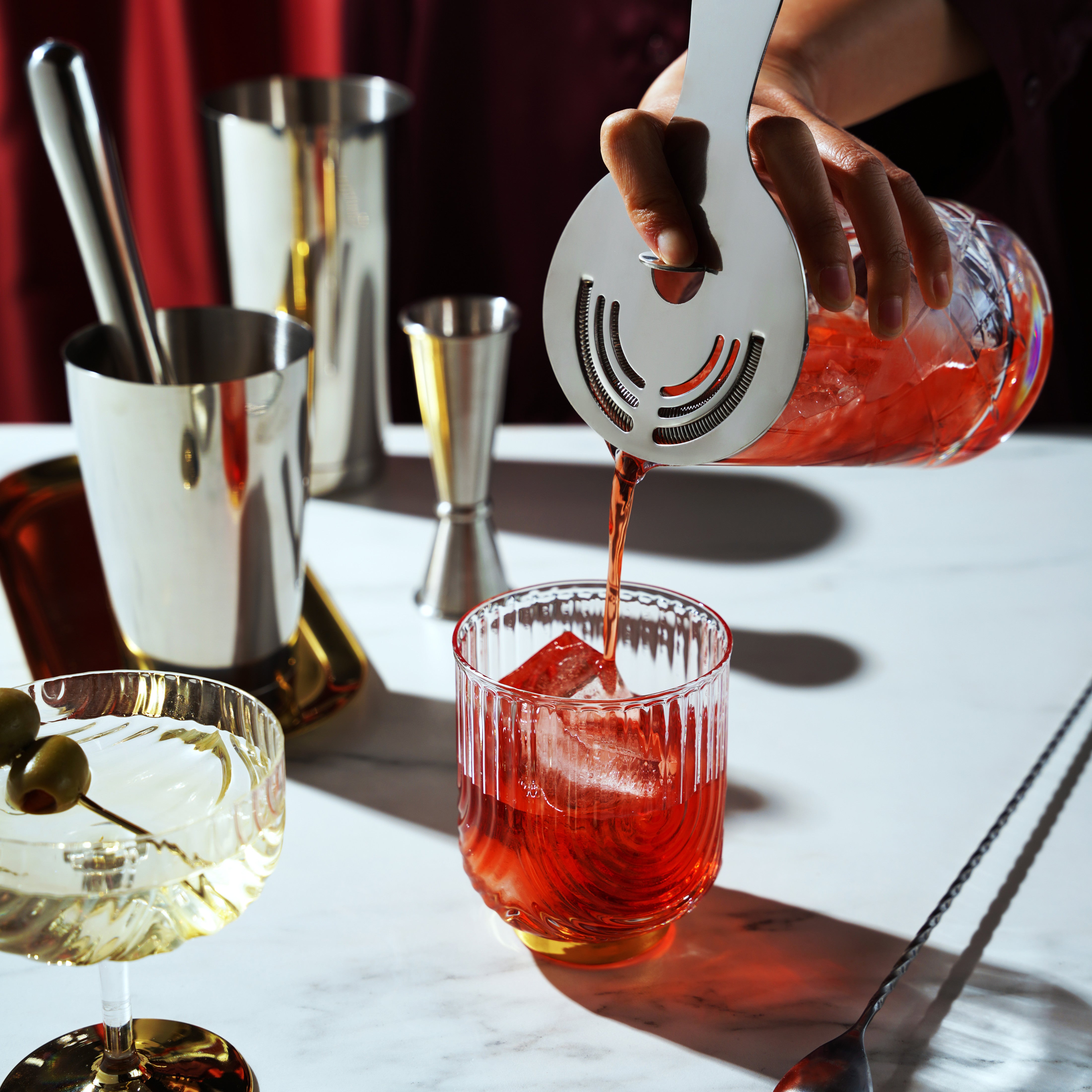 Rusty Barrel Mayfair Cocktailshakerset, cocktailset, cocktailset, cocktailset, bargereedschap inclusief grote cocktailshaker, bar-set, cocktailcadeauset in mooie geschenkdoos Rusty Barrel Mayfair Cocktailshakerset, cocktailset, cocktailset, cocktailset, bargereedschap inclusief grote cocktailshaker, bar-set, cocktailcadeauset in mooie geschenkdoos