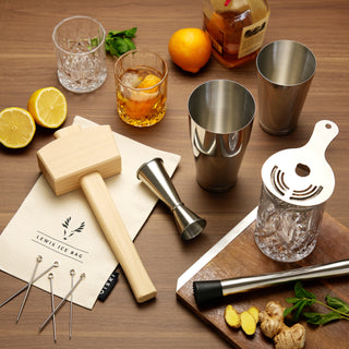 PROFESSIONAL QUALITY - Crafted from stainless steel and lead-free glass, this bar tool set combines classic barware essentials for the home bartender. Enjoy making iconic cocktails like Manhattans, Negronis, and margaritas with precision and ease.