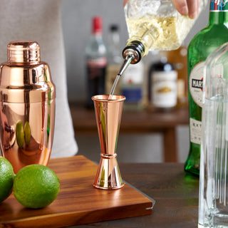 MIX UP YOUR FAVORITE DRINKS - Measure ingredients and impress friends and guests with your bartending skills. This Japanese style double jigger is perfect for using with mixing glasses and bar spoons, or cocktail shakers.