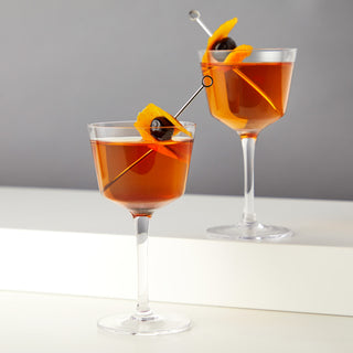 ENJOY A 30s TAKE ON THE ICONIC COUPE SHAPE - We gave the curves of this coupe cocktail glass an Old Hollywood twist that perfectly shows off liquor. The bowl to stem and base ratio creates a perfectly balanced glass that is comfortable to hold.