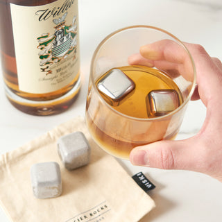 MODERN WHISKEY ROCKS CHILLING STONES - These whiskey rocks chilling stones are ideal for keeping whiskey or cocktails cold without dilution. Just chill your stainless steel ice cubes for whiskey in the freezer for 4 hours before using.