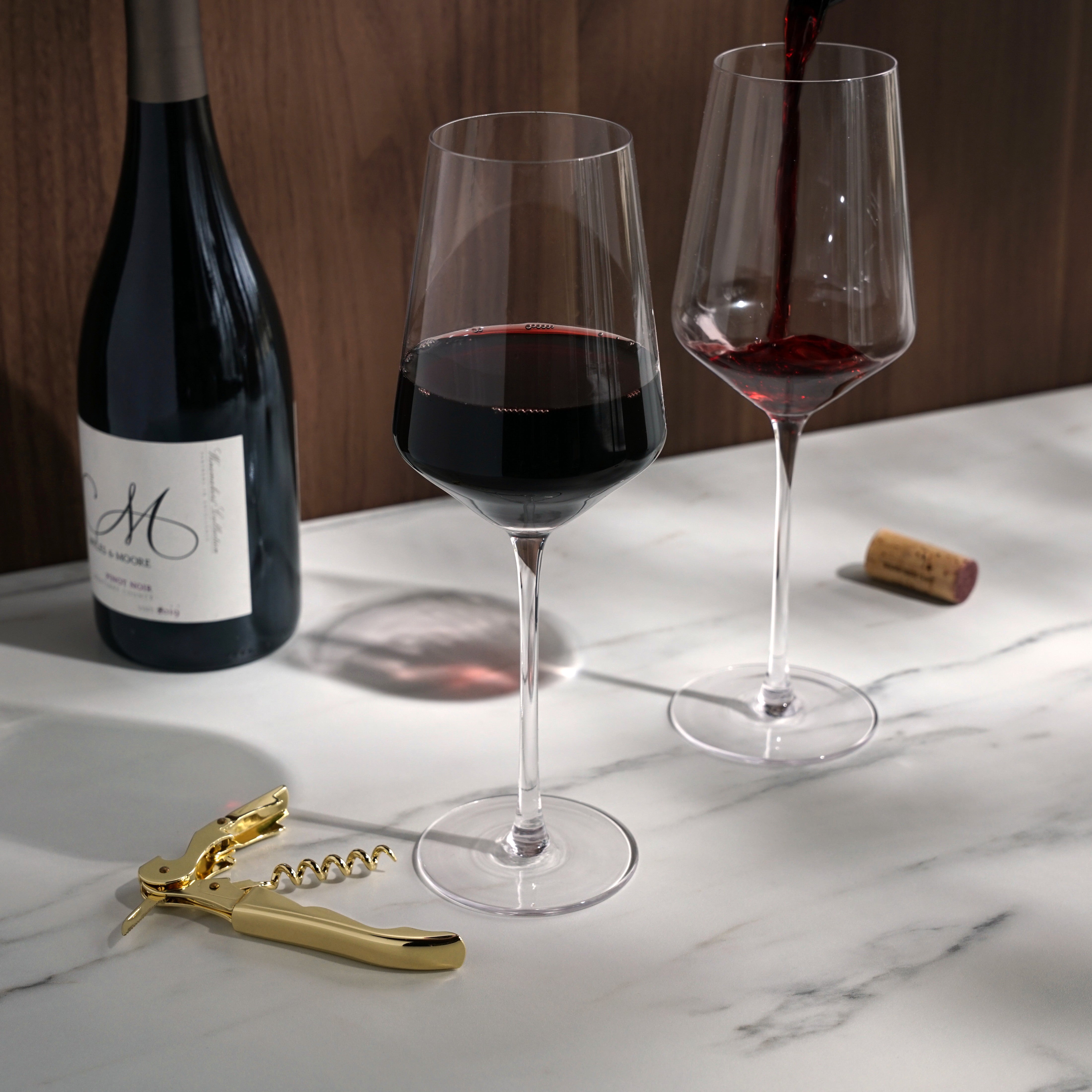 Viski Raye Bordeaux Wine Glasses & Decanter Set - Premium Crystal Clear  Glass, Modern, Stemmed, Flat Bottom, Red Wine Gift - Set of 3