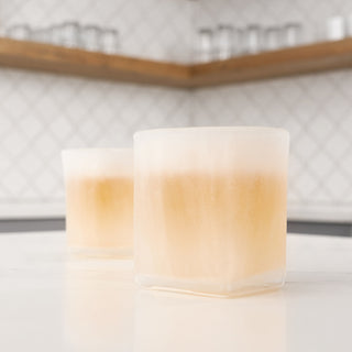 BUILT-IN COOLING GEL - Enjoy an old fashioned, whiskey highball, manhattan, or a neat pour of bourbon or scotch without watering down your quality ingredients. Works great as a cocktail glass for mixed cocktails or as a rocks glass.