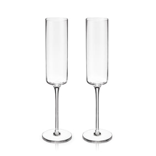 ELEVATE YOUR SIPPING EXPERIENCE – Add some flair to your sipping experience. These angled contemporary Champagne flutes bring an elevated, sophisticated touch to dinner parties and happy hours, unlike boring basic tumblers. Dishwasher safe, top rack only.
