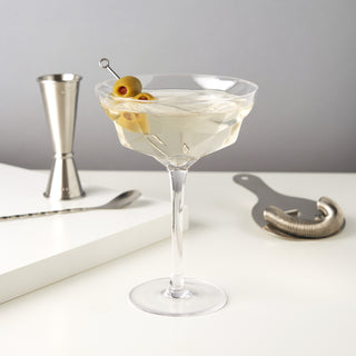 SPARKLING LEAD-FREE CRYSTAL – These elegant lead-free crystal coupes are crafted for a high-end sipping experience. Timeless style and thoughtful details make this barware perfect for a classic martini or any cocktail served up. Just add garnish.
