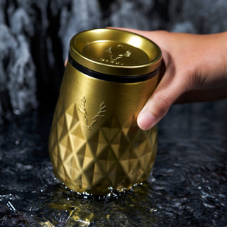 STAINLESS STEEL TUMBLER CUP WITH CERAMIC COATING - The stainless steel double walled insulated wine tumbler features our TrueTaste ceramic coating inside. This keeps your drink tasting fresh and prevents a metallic aftertaste from developing.