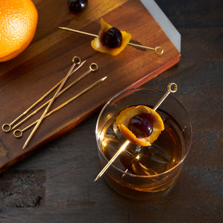 QUALITY MATERIALS - These durable drink picks are made of high quality 304 stainless steel with a high-shine gold finish, perfect for spearing olives or brandied cherries, or for serving charcuterie at happy hour. Each pick measures 4.25″.