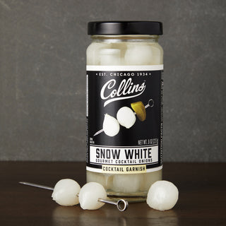 SNOW WHITE COCKTAIL ONIONS – Discover an 8oz jar of hand-packed snow white cocktail onions. White in color and mildly-sweet in taste, these pickled Spanish onions are one of the best garnishes for classic cocktails like a Bloody Mary or a Gibson.