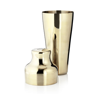 CLASSY ADDITION TO YOUR HOME BAR - This gold shaker is perfect for the mixologist who has it all. Bring a piece of Louis XIV to your home bar with this gold-plated bar accessory. Let them drink French 75's!