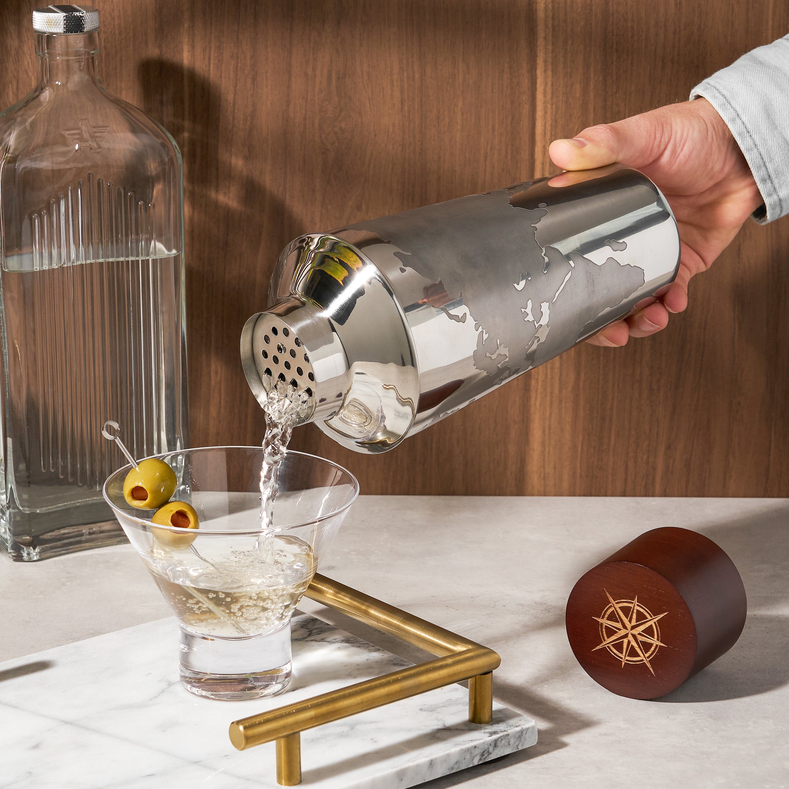 Globe Cocktail Shaker Viski