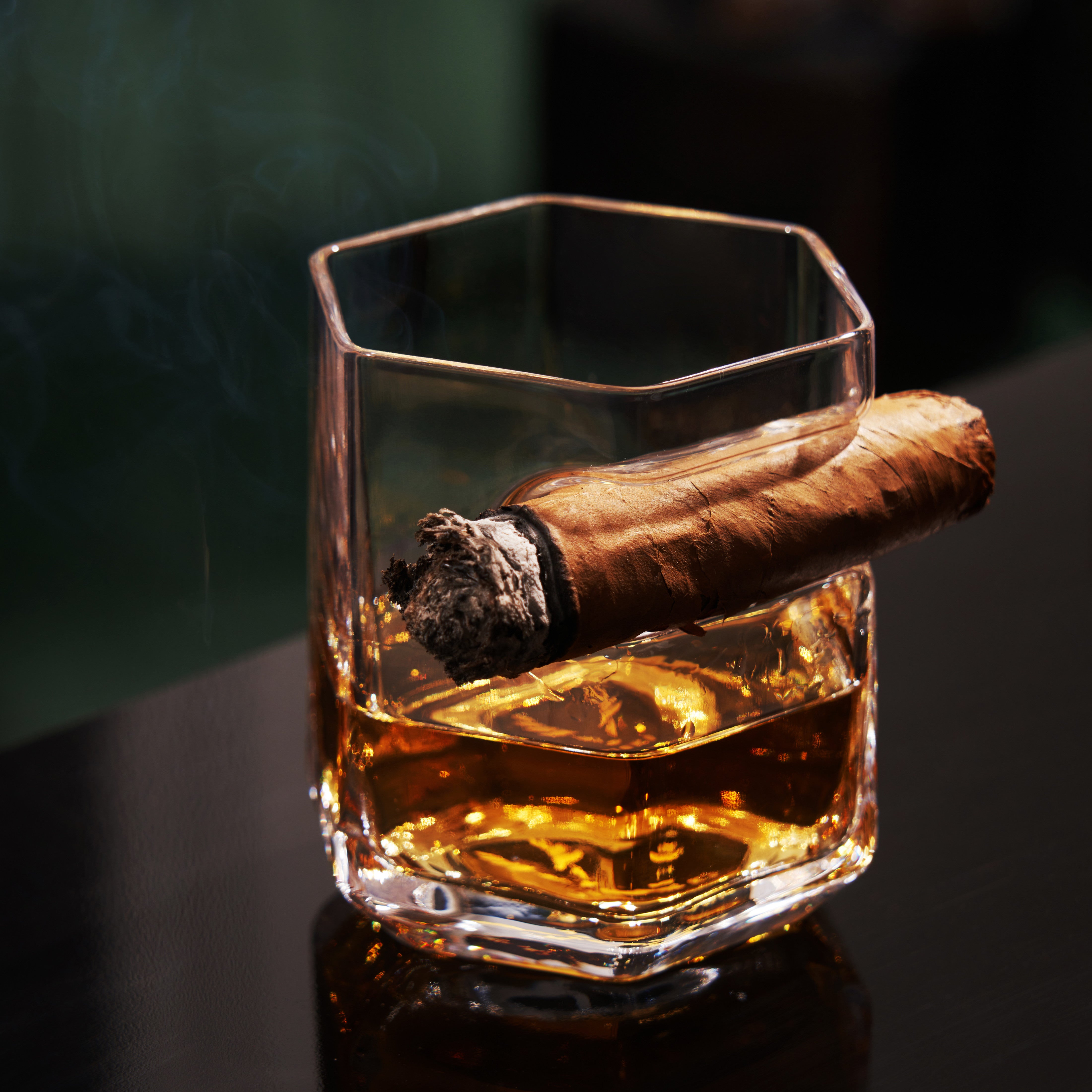 colored cigarette Luxury Cigarette Brands: European Royalty