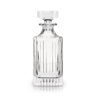 ELEGANT GIFT FOR WHISKEY LOVERS – Impress the whiskey lover in your life with this vintage style 28 oz. decanter. This beautiful crystal carafe makes the perfect Christmas, birthday, anniversary, or housewarming gift—add tumblers for a full set.