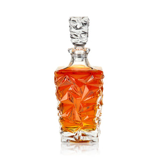 STYLISH WHISKEY DECANTER – Give your fine liquor a decanter to match. The gem-like angles in this solid crystal decanter refract light through your liquor, making it beautiful as well as practical. Holds 850 ml of your favorite Scotch.