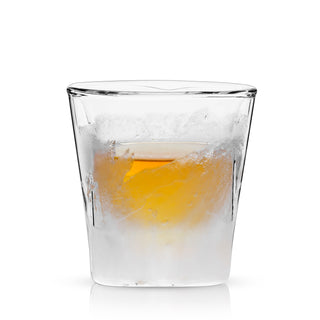 THE PERFECT CHILL WITH NO DILUTION - Treat your quality whiskeys with respect. This whiskey tumbler is engineered to keep drinks cold without watering down your alcohol over time, and without the need for whiskey stones.