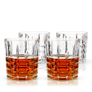 BEAUTIFUL CRYSTAL GLASSES FOR WHISKEY LOVERS – Drink in style with these square cut rocks glasses. At the base, facets sliced into pure crystal give these glasses geometric style, while the smooth rim creates the perfect sip.