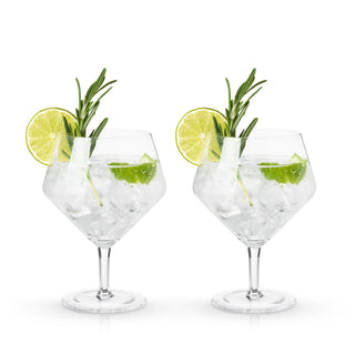 GIN & TONIC GLASSES FOR COCKTAIL ENTHUSIASTS - Designed specifically to enhance the unique botanical profile of the classic gin & tonic, this cocktail glass makes a refined addition to anyone’s at-home bar set or kitchen.