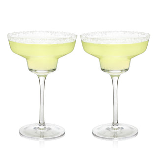 BEAUTIFUL CRYSTAL GLASSES FOR COCKTAIL LOVERS – Drink in style with these angled cocktail glasses. This set of margarita glasses looks great on a bar cart or in your liquor cabinet, but these glasses truly shine with a classic margarita on the rocks.
